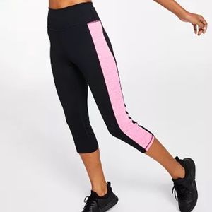 Ideology Cropped Leggings w/Rapidry Performance T-shirt